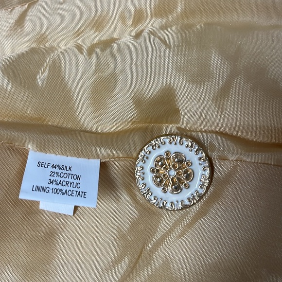 Kay Unger Two PCS Elegant Suite. NWT - Picture 16 of 16